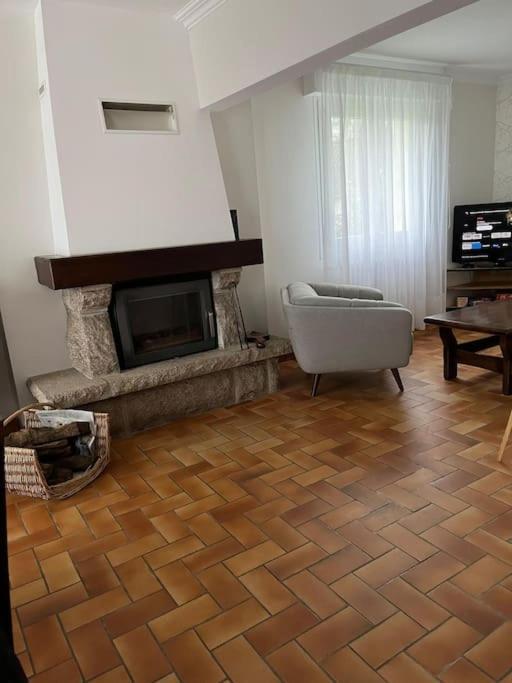 Maison Bretonne 7 Personnes Mellac Buitenkant foto